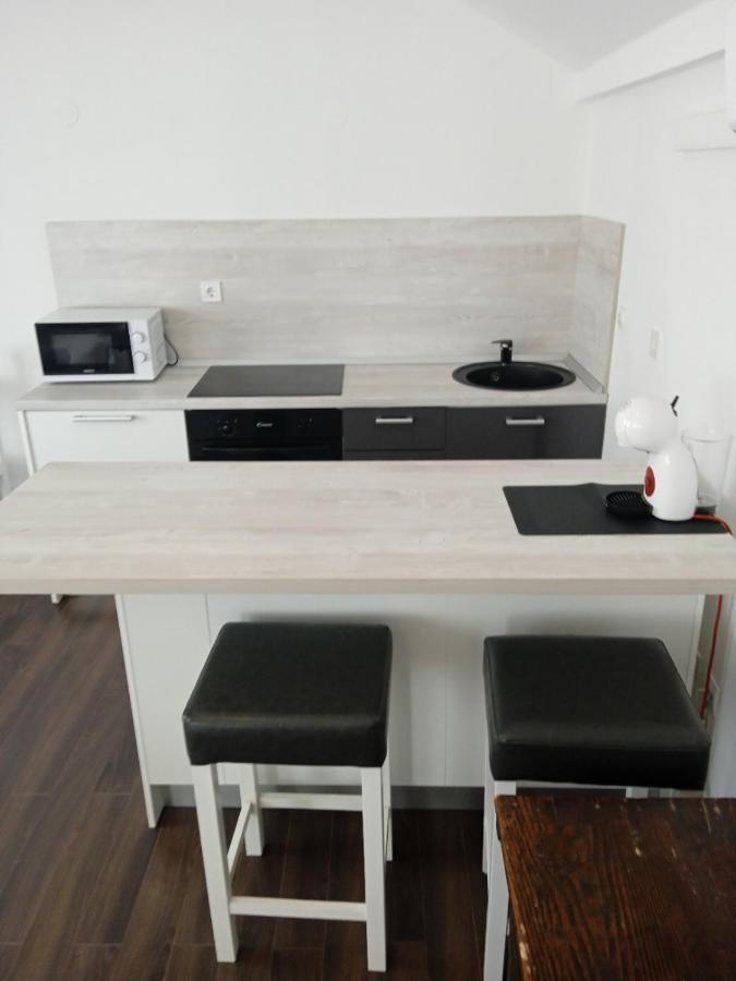 Helena Appartement *